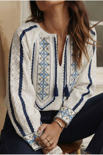 FEMELLE Women's Ethnic Embroidered Bohemian Blouse V-Neck Tasseled Lace Lace-...