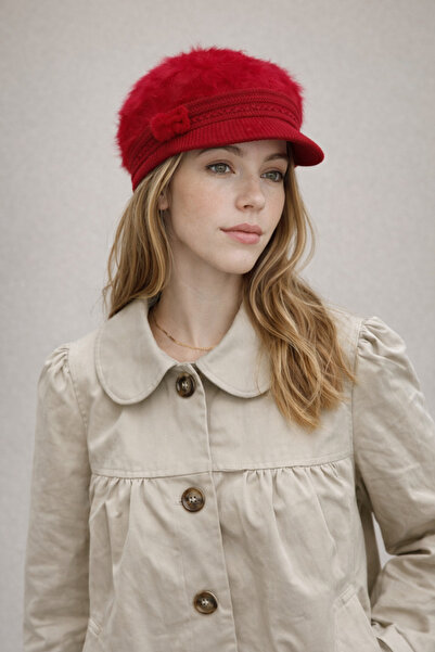 Şirin Giyim Aksesuar قبعة نسائية من القطيفة الناعمة ذات ملمس أحمر - تفاصيل بو...