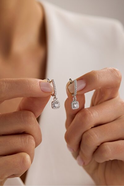 Nereze 925 Ayar Gümüş Rodyum Kaplama Pırlanta Montür Sallantılı Tektaş Küpe