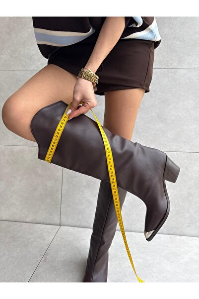 Elvinin Tarzı حذاء دالاس النسائي من دوفل بلون بني غامق من الجلد مقاس XL مع تف...