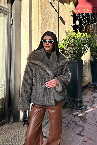 XXL BUTİK Γυναικείο παλτό από γούνα βιζόν oversize με τσέπες με κουμπώματα κα...