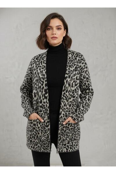 GÖZDE TEKSTİL Cepli Leopar Desenli Triko Hırka