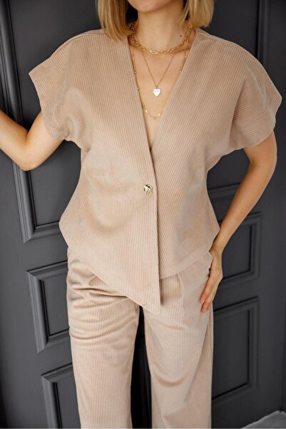 EsSo butik Women's Corduroy V-Neck Short-Sleeved Asymmetrical Blouse Vest