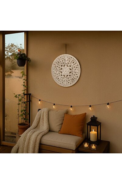 OEM White Brushed Wood Wall Decoration with Ethnic Flower Pattern Ø50cm