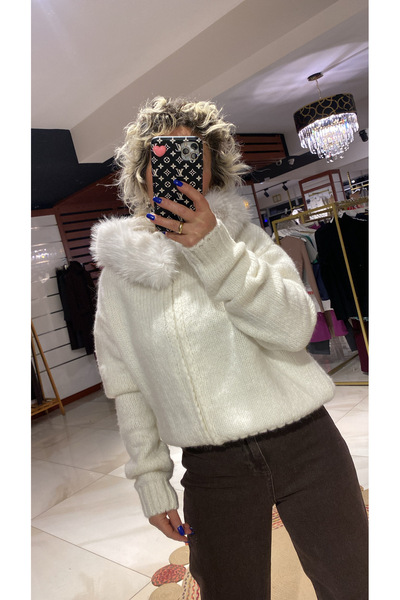 özlem adaşoğlu boutique KAPŞONLU KÜRKLÜ HIRKA