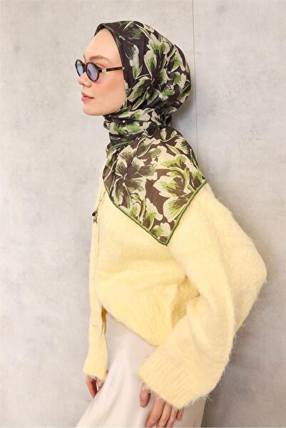 Silk Home Cotton Polyester Soft Scarf Large Daisy Pattern Black 90X90