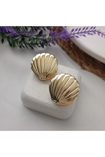 LENTE AKSESUAR Seashell Earrings