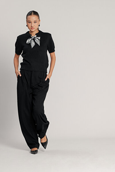 Nisan Crew Neck Scarf Knit Sweater