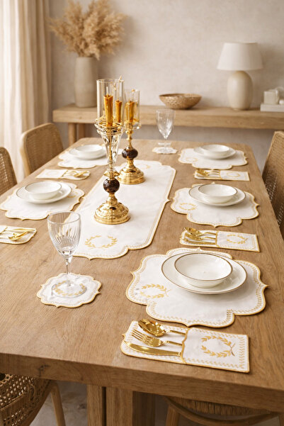 DİVAYS 19 Parça Krem Gold Nakışlı 6 Kişilik Runner ve Deri Detaylı Yemek Sunu...