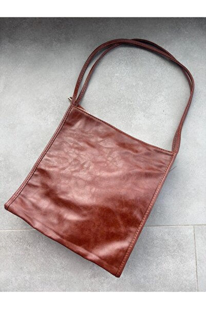 Larolina Tan Women's Shoulder Bag with Strap Detail