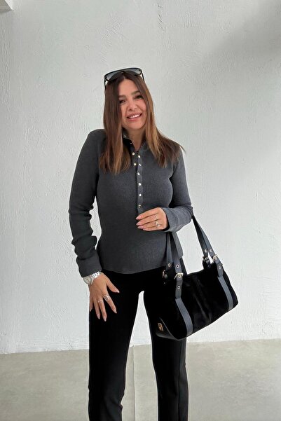 ELVAN TOLON Smoked Mock Neck Stapled Knitwear