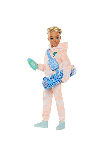 PAZAR DÜNYASI دمى الشخصيات الرئيسية من رواية 'أصدقاء الأحلام'