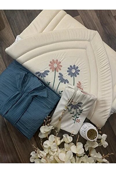 Generic Prayer mat with comfortable padded foam rug and Quran cover