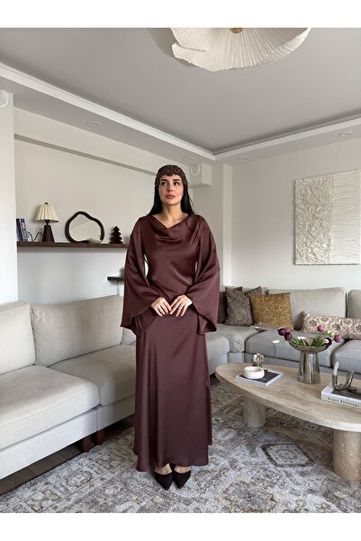 Tavie Dökümlü Yaka ve Geniş Kol Detaylı Abiye Elbise-Kahverengi - XL