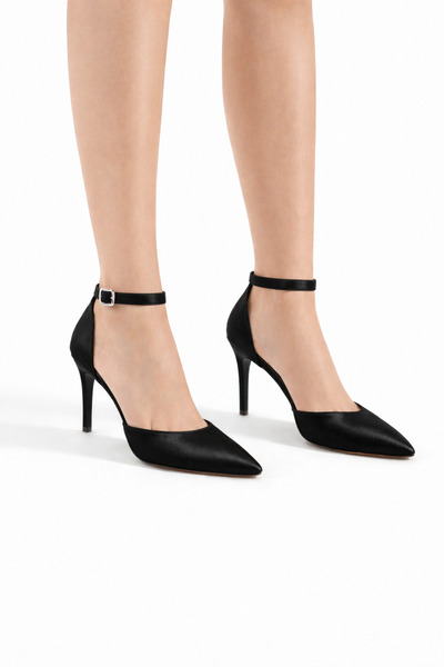 CRAFT MODA حذاء نسائي بكعب رفيع ومشبك عند الكاحل ومقدمة مدببة للسهرات