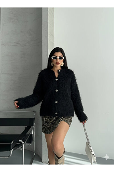 Sempre Women's Plush Knitted Cardigan with Buttons