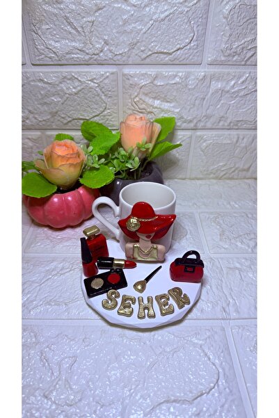 DP Tasarım Evi Özel İsimli Makyaj Ve Moda Tasarım El Yapımı Hediyelik Kahve F...