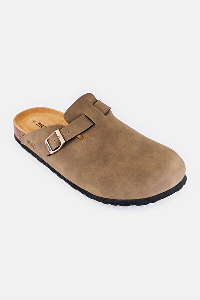 MUDD Men Adjustable Buckle Clogs, Brown