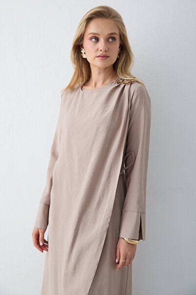 Melike Tatar Brooch Detailed Dress 32-2615