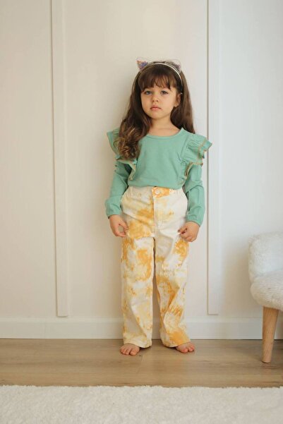 JELİBOOM Girl's Mint Green Top and Bottom Set with Ruffle Detail on the Shoul...