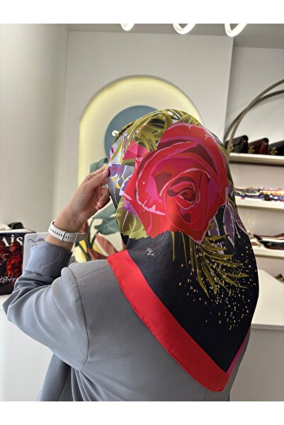 EGGO COUTURE وشاح حرير تيفيل