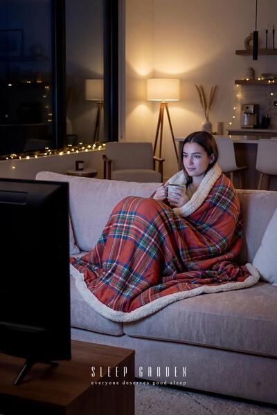 Sleep Garden بطانية تلفزيون من جانبين مريحة وأنيقة باللون الأحمر 120x170