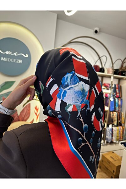 EGGO COUTURE وشاح حرير تيفيل