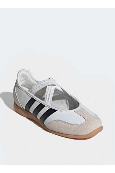 adidas أحذية ماري جين النسائية من باريدا سهلة الارتداء