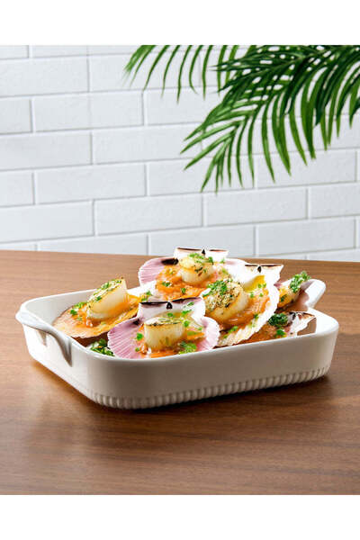 REDTAG White Square Porcelain Baking Dish with Handles