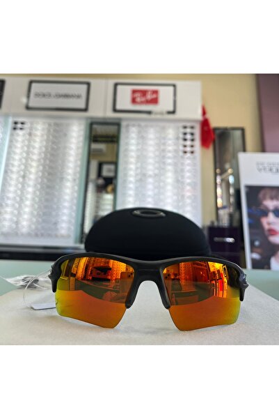 Oakley SPORCU GÜNEŞ GÖZLÜĞÜ