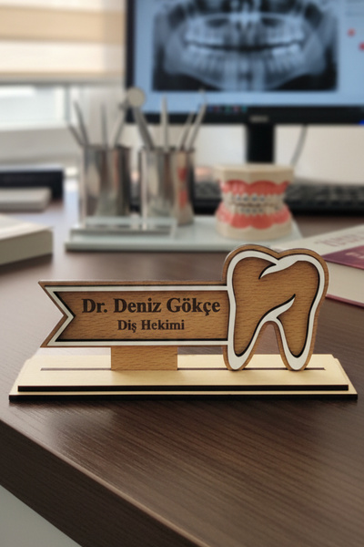Lucena Diş Hekimi Masa Üstü İsimliği Ahşap Kişiselleştirilebilir Masaüstü İsi...