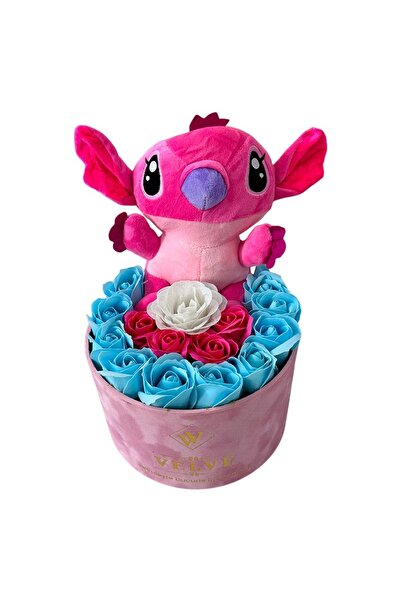 velve Aranjament cadou cu flori de sapun si jucarie de plus Stitch roz, in cu...