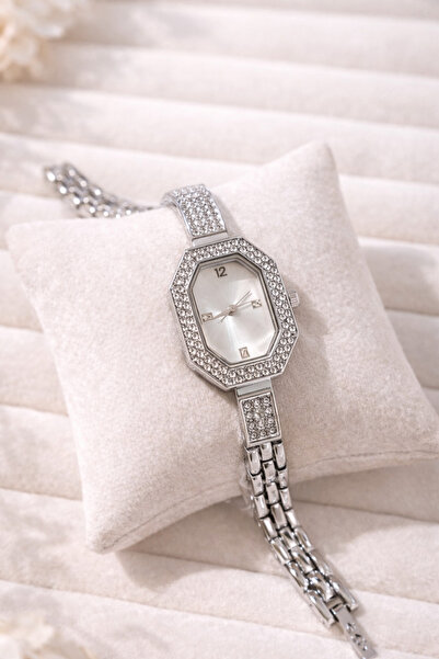 QUARTZ Gümüş Renk Taş Çerçeveli Kadın Kol Saati | Dikdörtgen Kasa