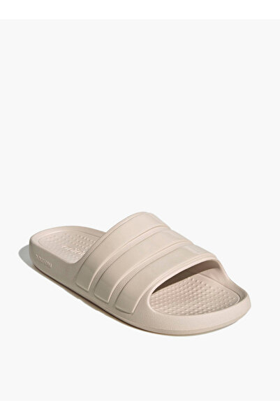 adidas شباشب نسائية من أديليت فلو سلايد