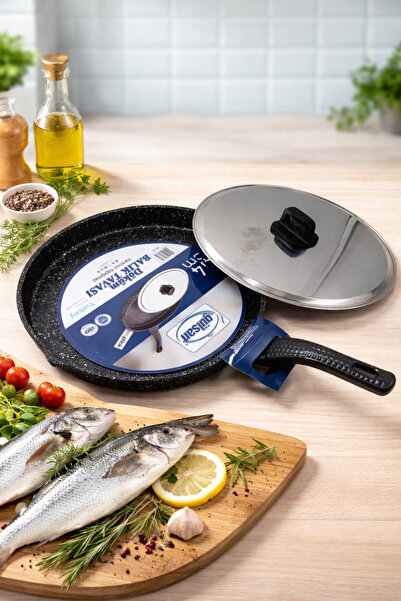 Rivorn 34 Cm Döküm Yapışmaz Balık Tavası – Çelik Kapaklı Balık Tavası – Yapış...