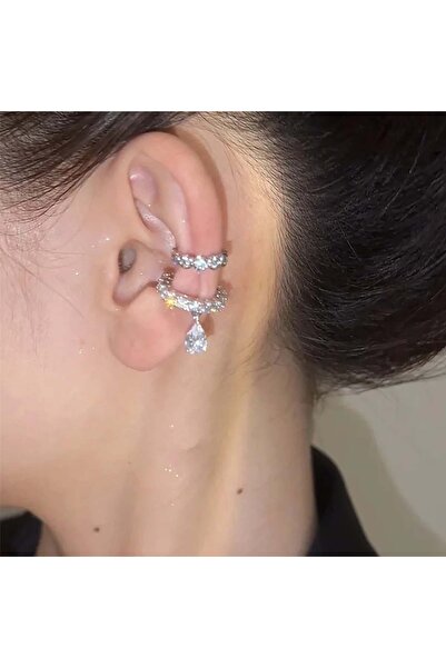 Choice أقراط بمشبك من اللؤلؤ والزركونيا باللون الفضي للنساء، بتصميم هندسي أني...