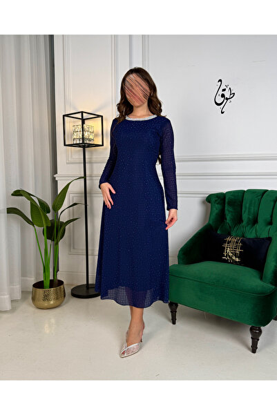 toog Long navy blue evening dress with long sleeves and an elegant shimmering...
