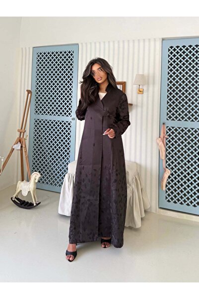 AYA MWT960 - Silk Abaya with a formal cut