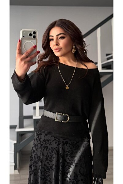 Oslove Black Boat Neck Mercerized Blouse