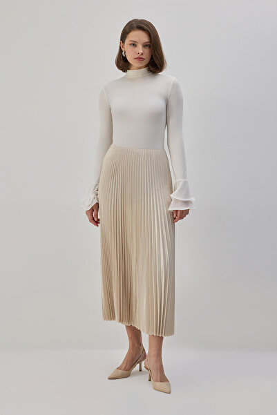 Touché Privé Stoned Satin Skirt