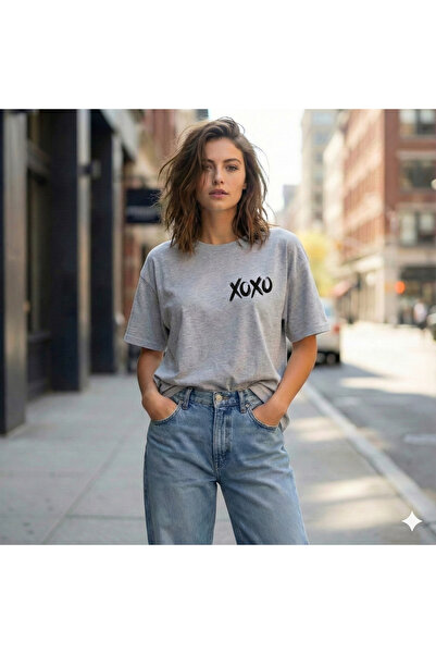 BUWOM تيشيرت نسائي XOXO مطبوع برقبة دائرية