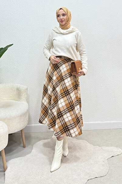 Tesettür Diyarı Fusta Nare cu model în carouri, stil hijab - Maro
