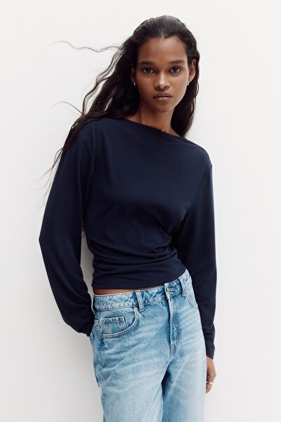 H&M Arkası Degaje Yakalı Jarse Üst