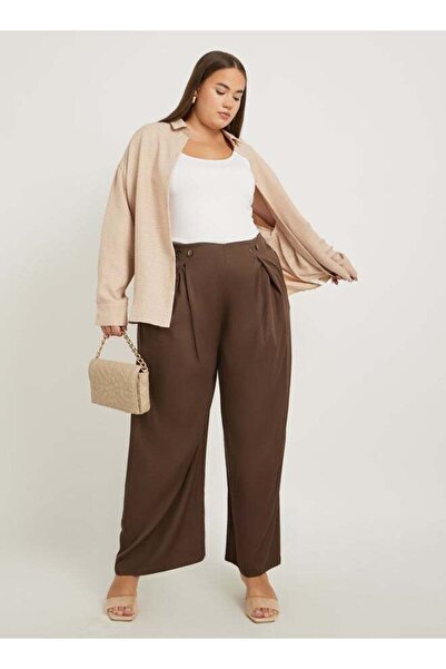 Stylish Wide Leg Pants with Button Details