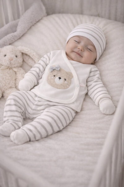 5-PIECE BOW-TIE TEDDY BEAR PATTERN GRAY 100% COTTON NEWBORN BABY GIRL HOSPITAL EXIT SET