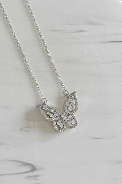 NKIE JEWELS قلادة فضية اللون على شكل فراشة من الفولاذ المقاوم للصدأ - 3183