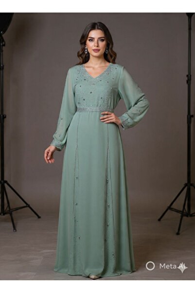 NALA FASHION “Mint of Magic” Jalabiya – Luxury that exudes tranquility