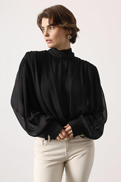 cemo Drape Detaylı Dik Yaka Volanlı Şifon Bluz