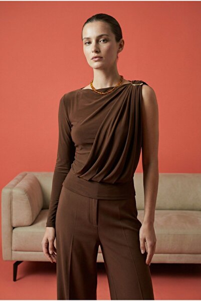 FogaModa Kahverengi Tek Omuz Metal Halka Detaylı Drapeli Bluz
