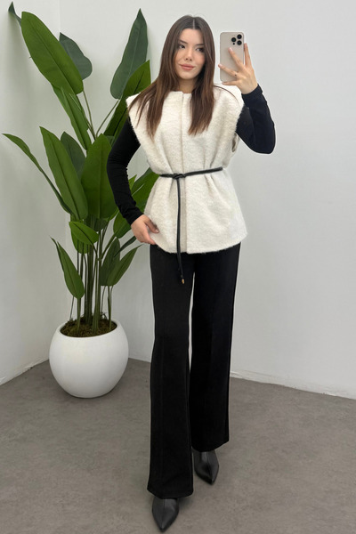 Ladima Women's Ecru Belted Cashmere Vest